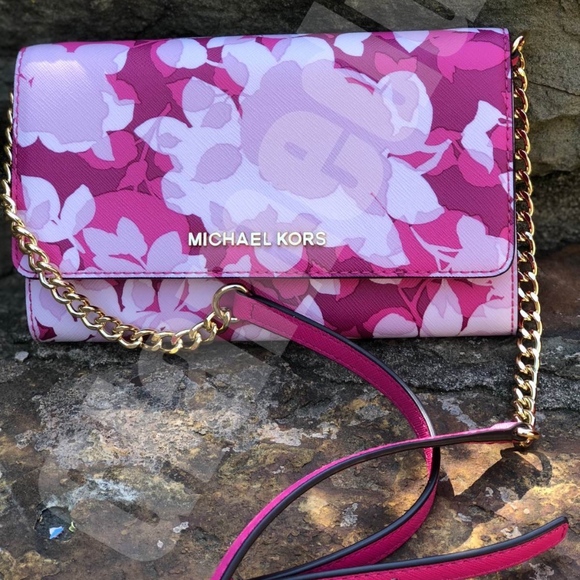 MICHAEL Michael Kors Handbags - Michael Kors Large Jet Set Travel Phone Crossbody